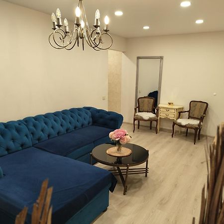 A. G. Central Apartaments シャウレイ エクステリア 写真