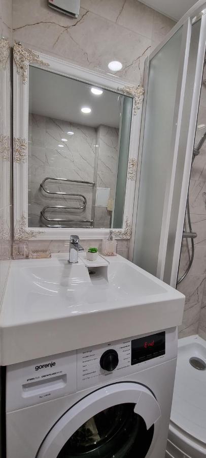 A. G. Central Apartaments シャウレイ エクステリア 写真